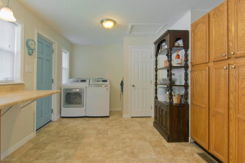 103 Carlisle, Oak Ridge, TN 37830