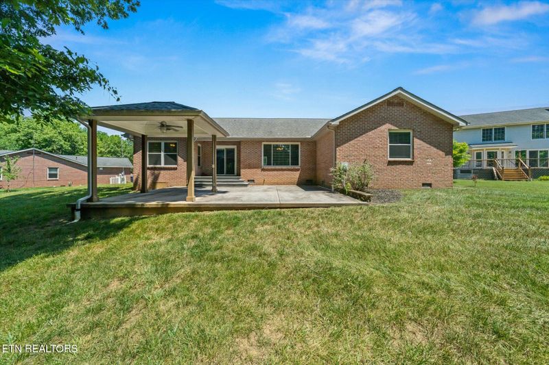 103 Chester Ln, Oak Ridge, TN 37830