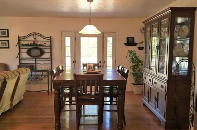 103 Clemson Dr, Oak Ridge, TN 37830