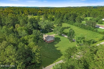 103 County Road 636, Etowah, TN 37331
