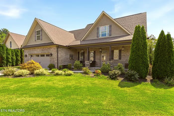 103 Crest Pointe Ln, Oak Ridge, TN 37830
