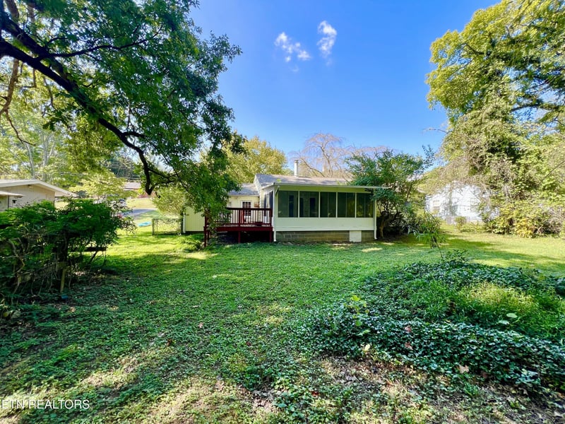 103 Emerson Cir, Oak Ridge, TN 37830