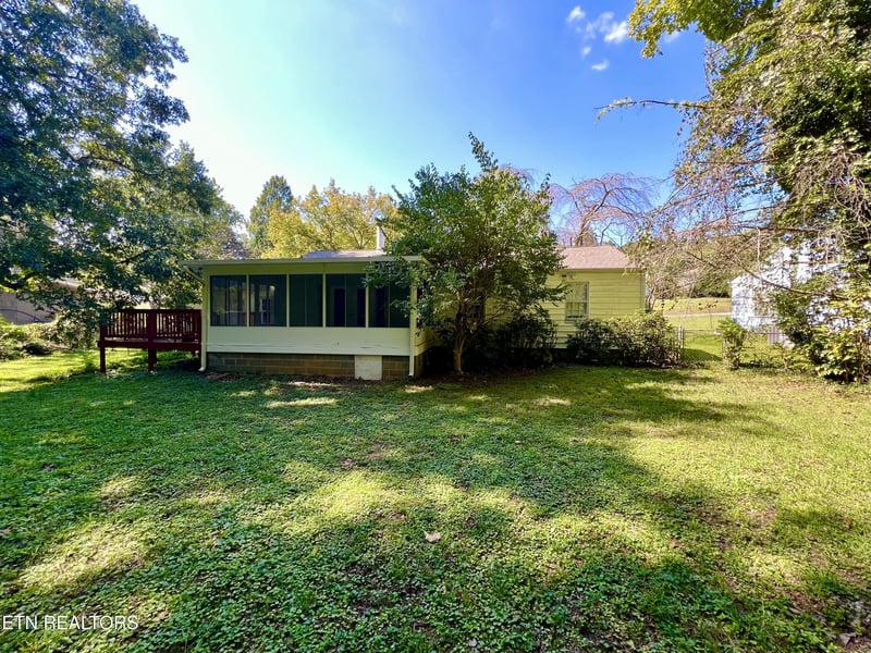 103 Emerson Cir, Oak Ridge, TN 37830