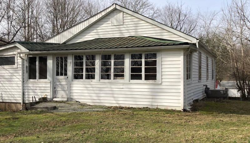 103 Fred Davis Jr Rd, Harriman, TN 37748