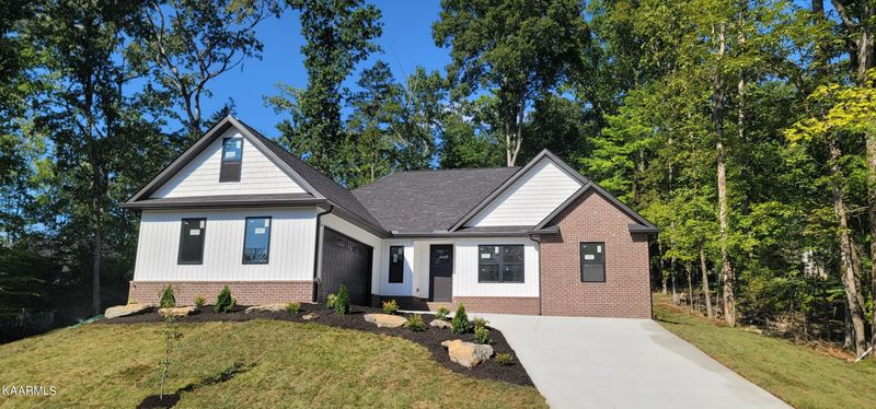 103 Gadusi Cir, Loudon, TN 37774