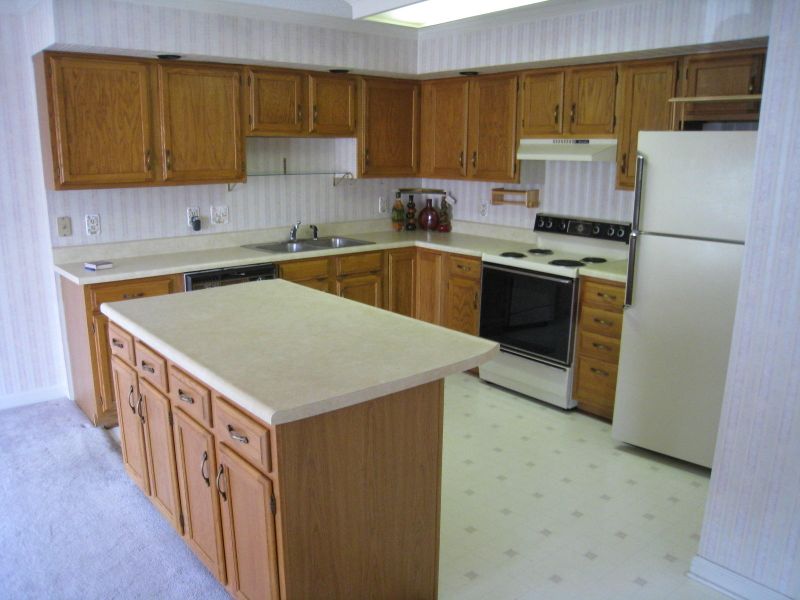 103 Hugh Ln, Oak Ridge, TN 37830
