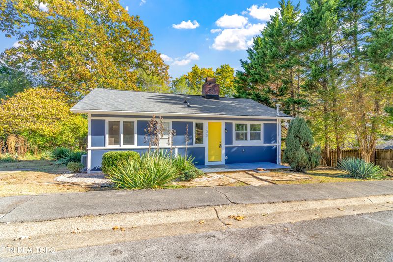 103 Kelvin Ln, Oak Ridge, TN 37830