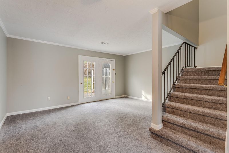 103 Lansdowne Dr, Knoxville, TN 37922