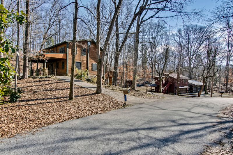 103 Merriwater Way, Kingston, TN 37763