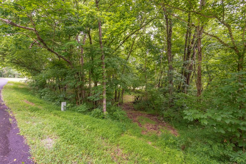 103 Oonolehi Way, Loudon, TN 37774