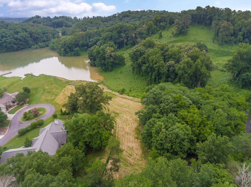103 Oonolehi Way, Loudon, TN 37774