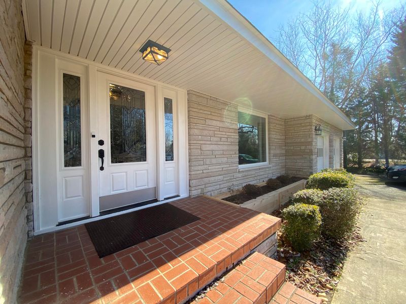 103 Orchard Cir, Oak Ridge, TN 37830