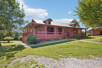 103 Phelps Rd, Lenoir City, TN 37772