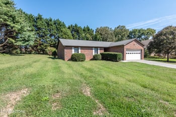 103 Rockford Heights Rd, Rockford, TN 37853