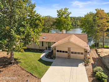 103 Sherwood Cir, Fairfield Glade, TN 38558