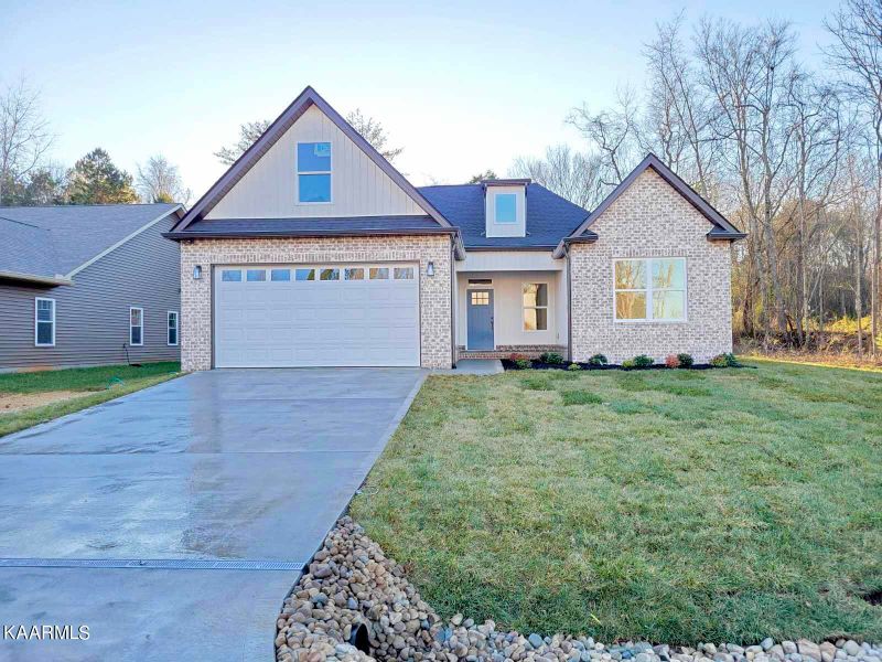 103 Utsesti Way, Loudon, TN 37774