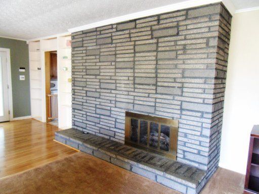 103 Victoria Rd, Oak Ridge, TN 37830