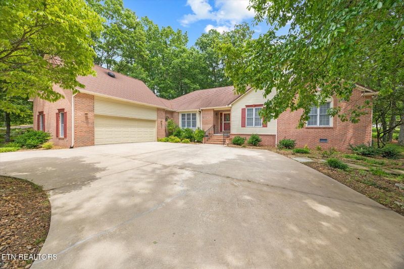 103 Wickham Ln, Fairfield Glade, TN 38558
