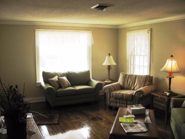 1030 Ohio Ave, Etowah, TN 37331