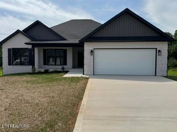 1030 Pathways Dr, Seymour, TN 37865