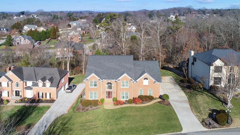 10313 Castlebridge Ct, Knoxville, TN 37922