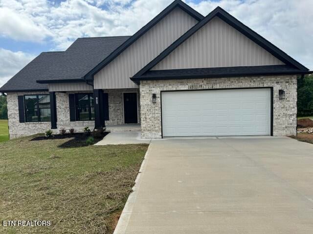 1032 Pathways Dr, Seymour, TN 37865