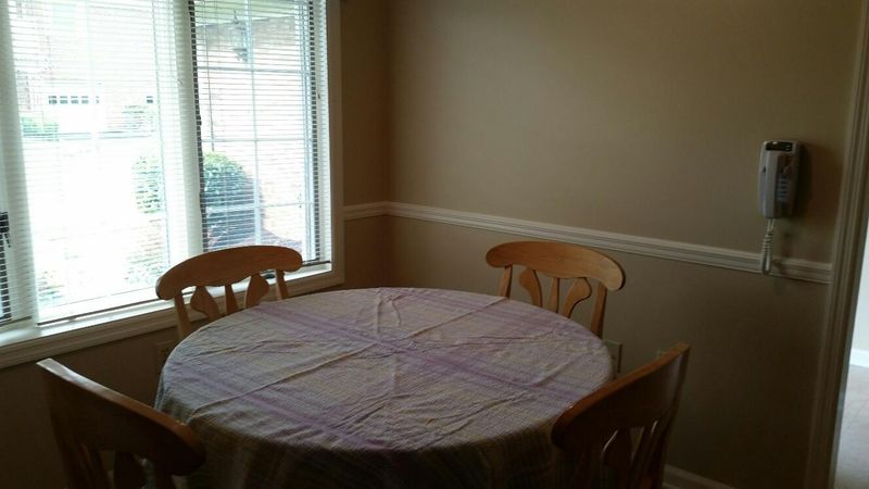 1035 Hardwick Dr, Maryville, TN 37803