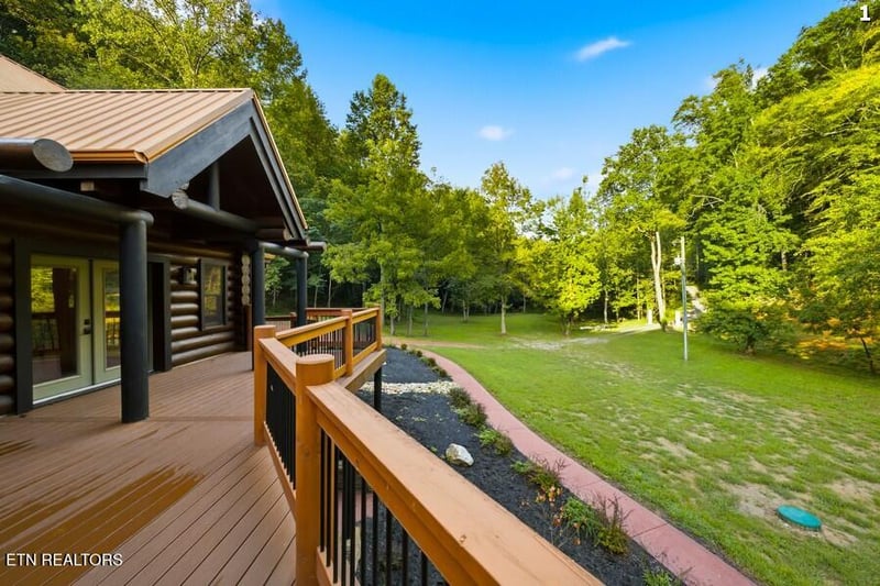 1035 Porterfield Gap Rd, Seymour, TN 37865