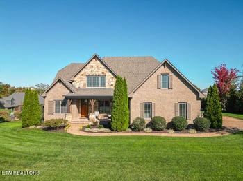 1036 Castaway Ln, Lenoir City, TN 37772