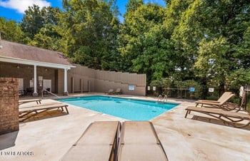 1036 Gothic Manor Way, Knoxville, TN 37923