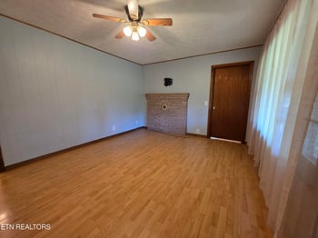 1038 Johnson Rd, Seymour, TN 37865