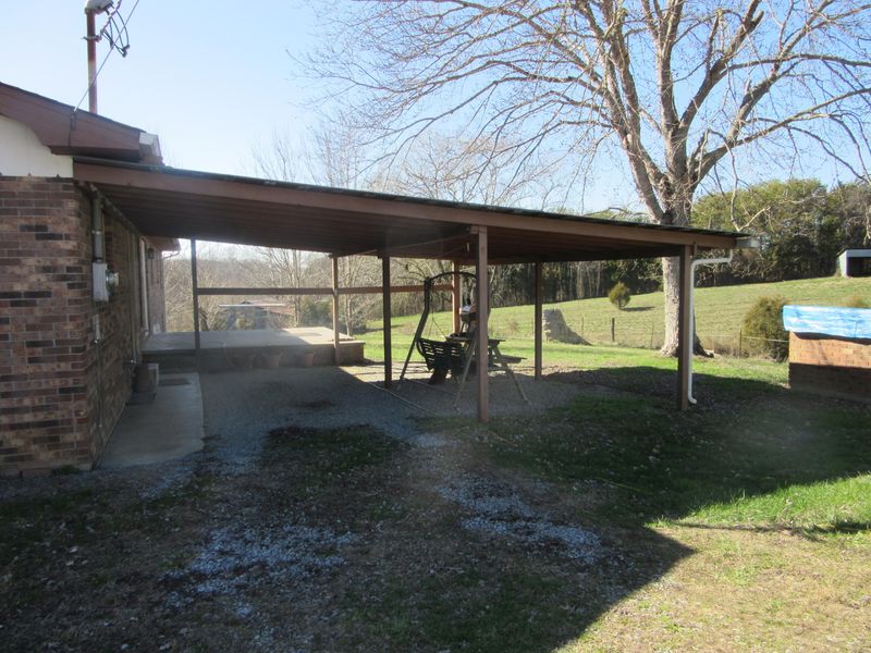 1038 Stanton Rd, Seymour, TN 37865