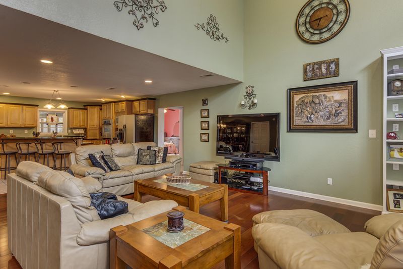 104 Baypath Dr, Oak Ridge, TN 37830