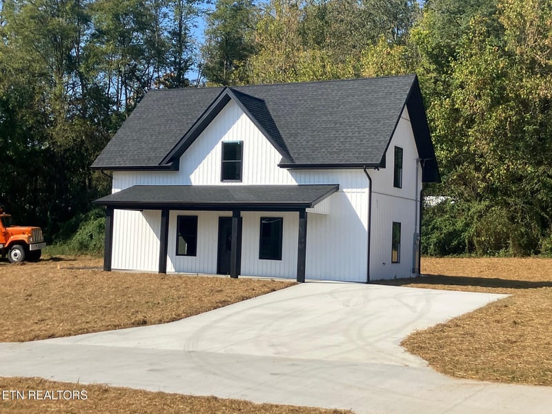 104 Campton Ln, Maynardville, TN 37807