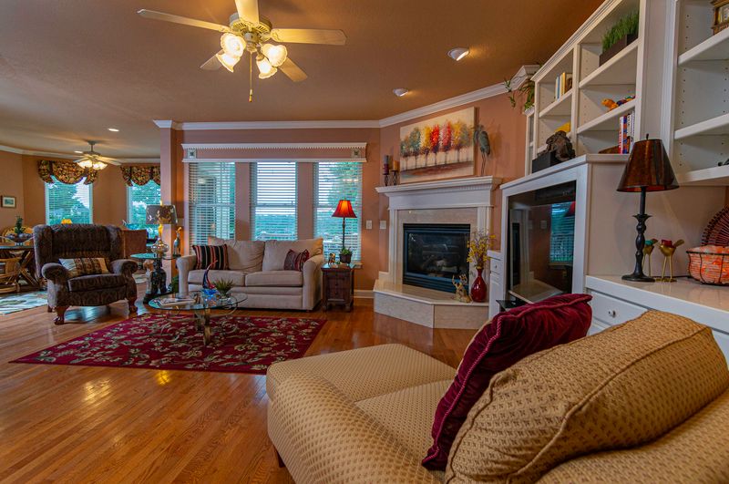 104 Canaly Ln, Loudon, TN 37774