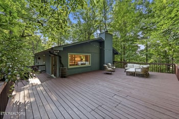 104 Connors Pl, Oak Ridge, TN 37830