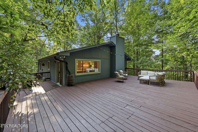 104 Connors Pl, Oak Ridge, TN 37830