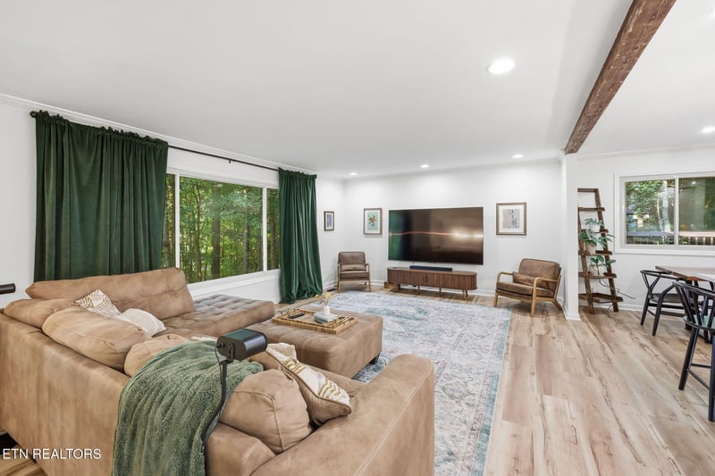 104 Connors Pl, Oak Ridge, TN 37830