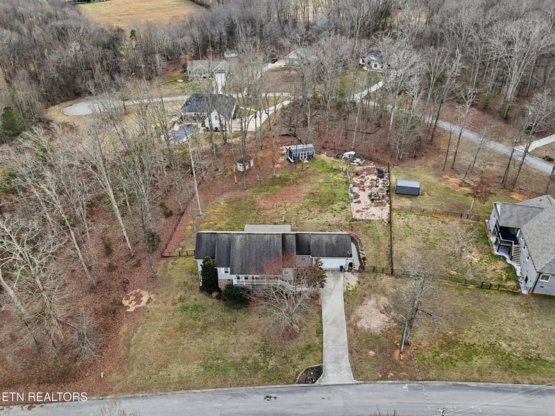 104 Coyote Cir, Vonore, TN 37885