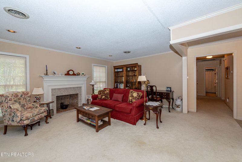 104 E Mayfair, Maryville, TN 37803