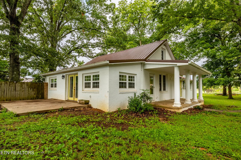 104 Helms, Madisonville, TN 37354