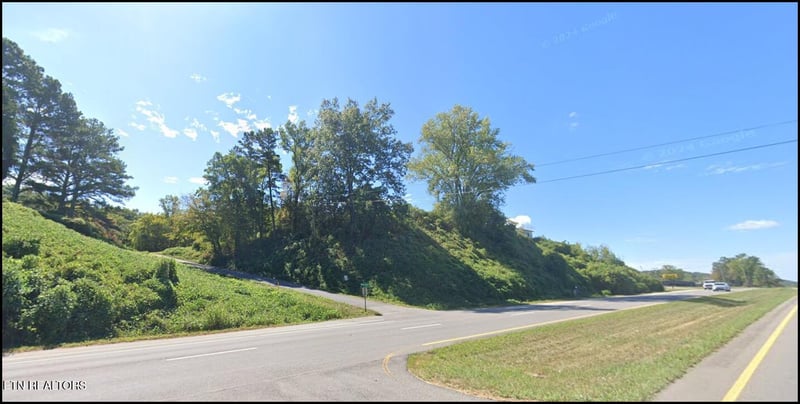 104 Henry Davis Rd, Harriman, TN 37748