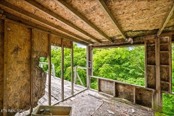 104 Jackson Rd, Andersonville, TN 37705