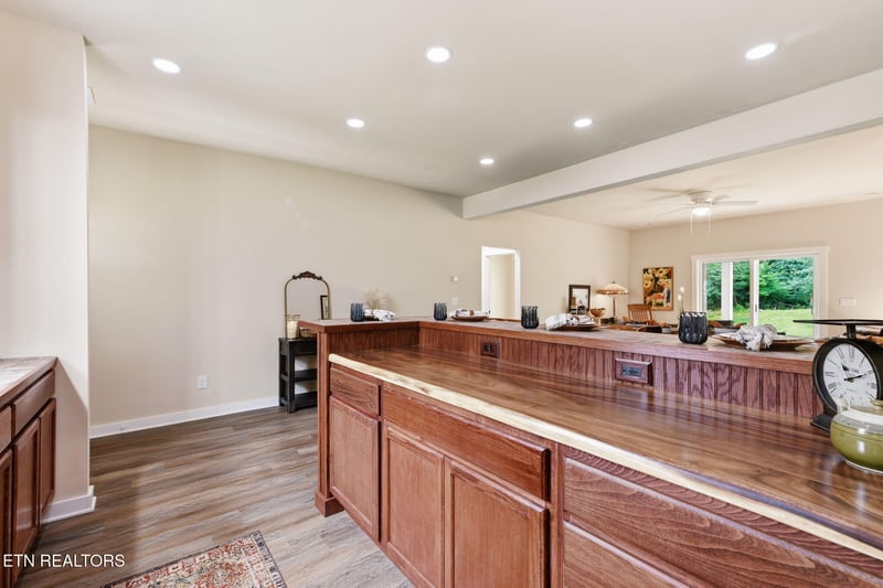 104 Marion Rd, Oak Ridge, TN 37830