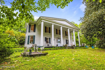 104 Morgan St, Oliver Springs, TN 37840