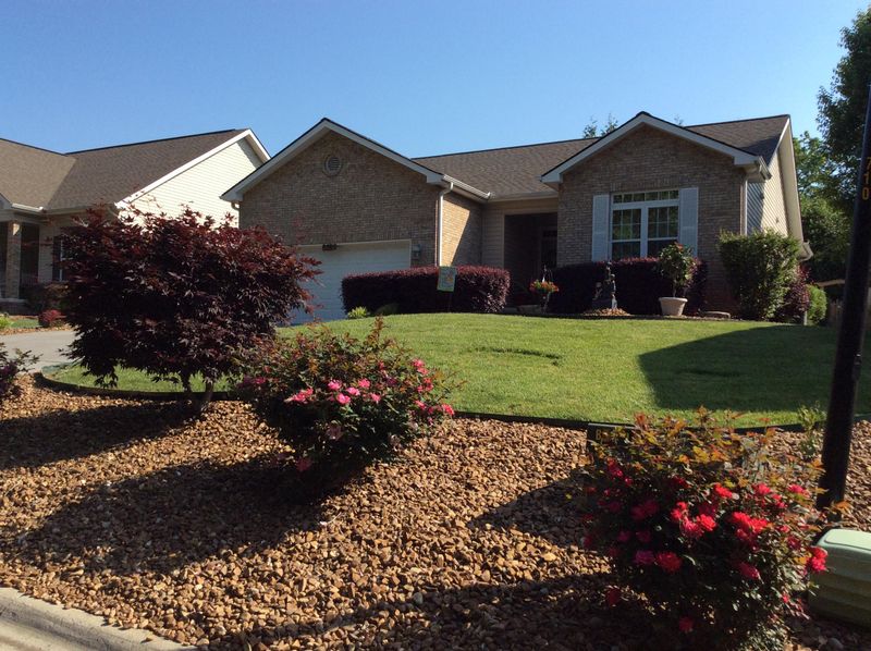 104 Oglehili Tc, Loudon, TN 37774