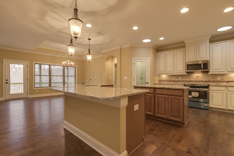 104 Osage Ct, Loudon, TN 37774