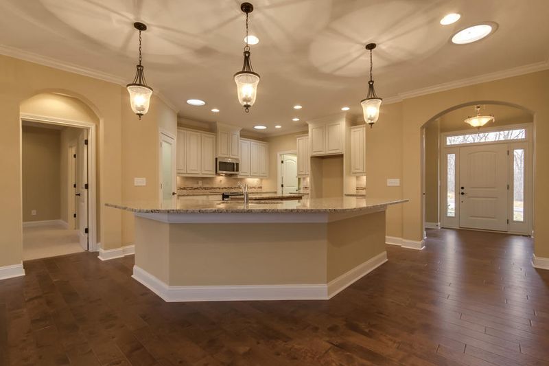 104 Osage Ct, Loudon, TN 37774