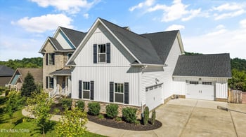 104 Pineberry West Rd, Oak Ridge, TN 37830