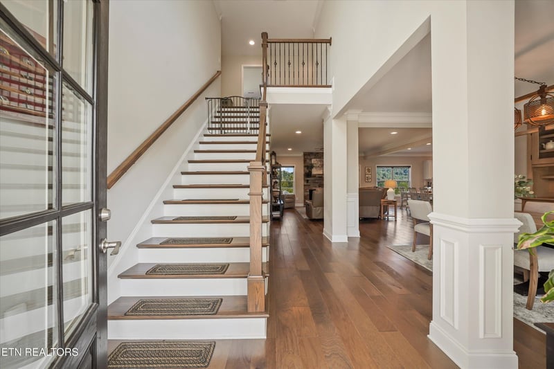 104 Pineberry West Rd, Oak Ridge, TN 37830